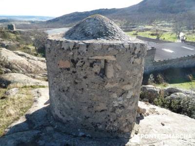 Senderismo Sierra Norte Madrid - Belén Viviente de Buitrago; senderismo salamanca